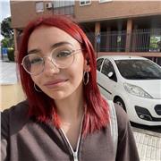 Estudiante de EDI con alto nivel de inglés para infantil.